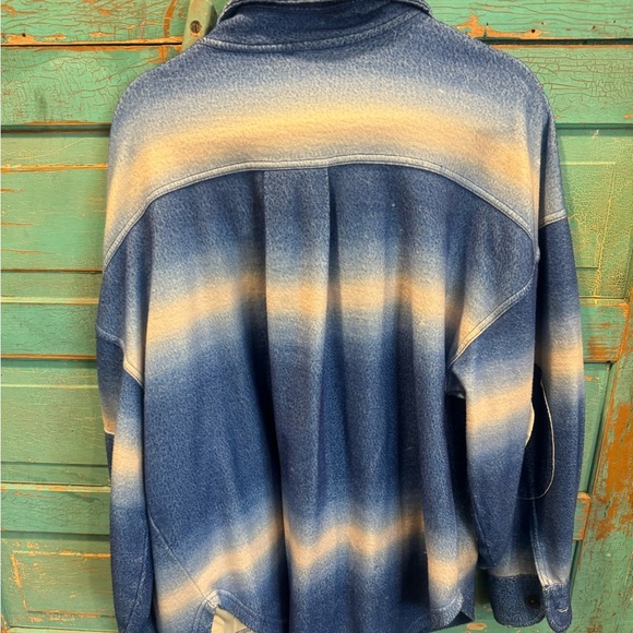 FREE PEOPLE Beige and Blue Jacket-wear alone or as a layer! Super soft & stylish - Picture 2 of 10